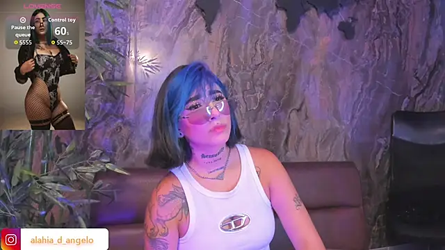 Alahia Dangelo online show from December 16, 5:30 pm