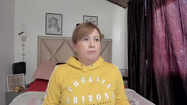 MonyCassius online show from December 15, 12:43 pm