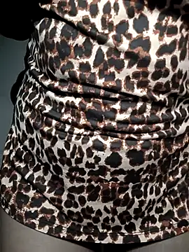 NEW CRYSTAL online show from November 18, 7:42 am