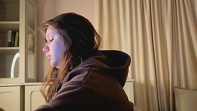 Alisia Mars online show from February 11, 5:31 am