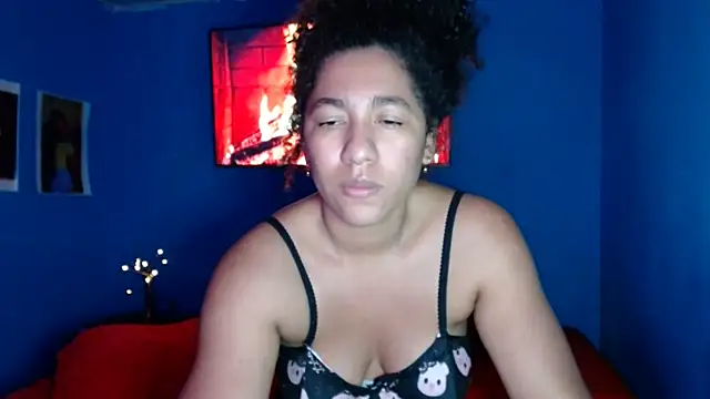 Snapshot of bellacrespalatina chatting on October 21, 5:22 am bellacrespalatina online show from October 21, 5:22 am