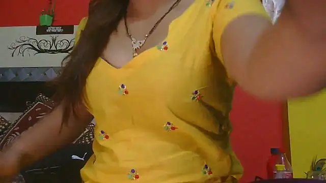 Snapshot of cutie-taara chatting on September 11, 4:57 am cutie-taara online show from September 11, 4:57 am