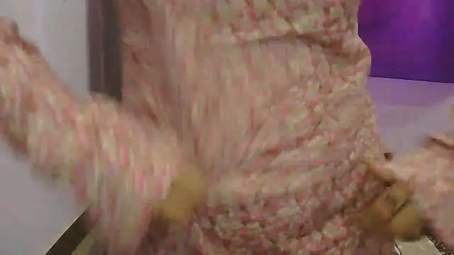 Snapshot of cutie-taara chatting on September 13, 5:26 am cutie-taara online show from September 13, 5:26 am