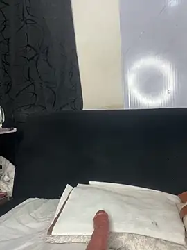 chiquimaturesexy online show from March 31, 9:26 pm