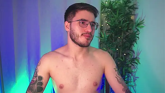 Tony Wylie online show from March 27, 4:36 am