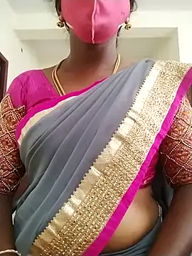 Snapshot of Preethytamilsexy chatting on October 27, 10:33 am Preethytamilsexy online show from October 27, 10:33 am