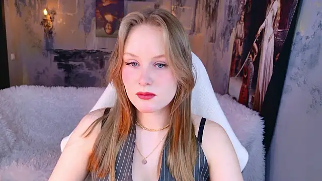 VivienLeeigh online show from March 14, 5:41 am