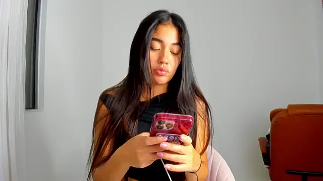 AriaMontgomery online show from April 16, 5:41 am