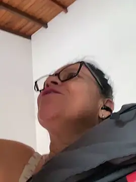 Sharongirl07 online show from February 24, 12:26 pm