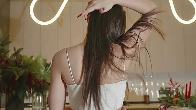 whisper of love online show from December 23, 2:48 am