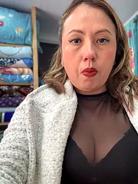 Snapshot of VIOLETA-25_ chatting on October 20, 3:04 pm VIOLETA-25 online show from October 20, 3:04 pm