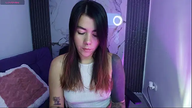 luccianagreyy online show from February 24, 12:26 pm