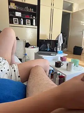 jessieandjames29 online show from July 13, 4:30 pm