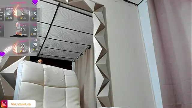 Mia scarlet69 online show from April 9, 12:21 pm