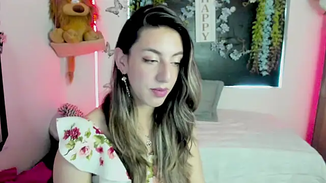 queen-natty online show from September 24, 1:32 pm