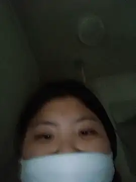 hello098712 online show from June 5, 9:04 am