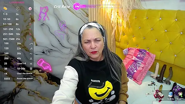 miisevvie  online show from January 9, 2:49 am