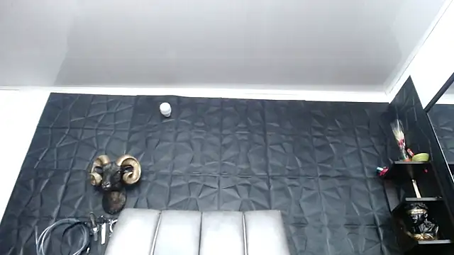 Hanna Fox 69 online show from April 14, 8:58 am