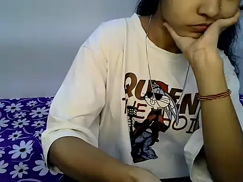 Snapshot of RUCHI_SHARMA_ chatting on October 28, 12:44 pm RUCHI SHARMA  online show from October 28, 12:44 pm