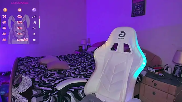 AdellaLoveX online show from March 2, 6:14 am