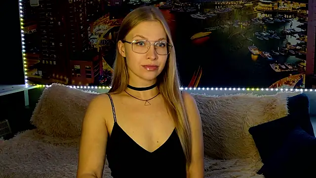 pusyavykusya online show from November 24, 8:44 pm