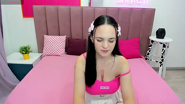 Selena Cutiee online show from September 12, 1:17 am