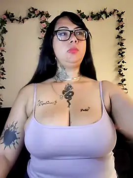 Saloome- online show from March 6, 6:58 pm