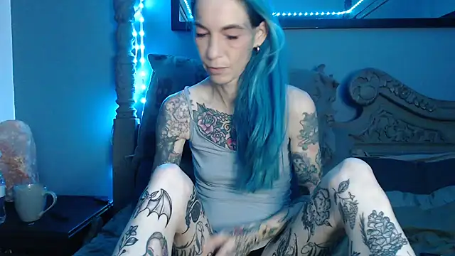 RavenryderUK online show from October 20, 8:23 pm