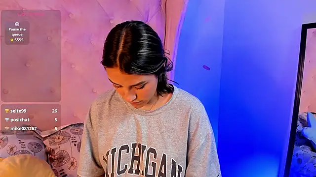  Sophie  miller online show from January 12, 9:20 pm