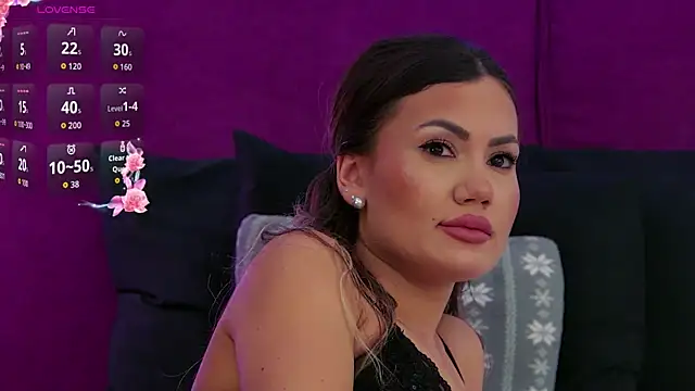 CelineHuddson online show from December 22, 9:51 pm