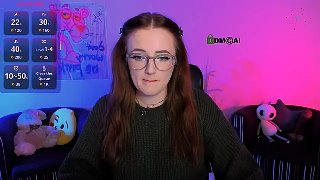 luna berryy online show from January 9, 8:35 pm