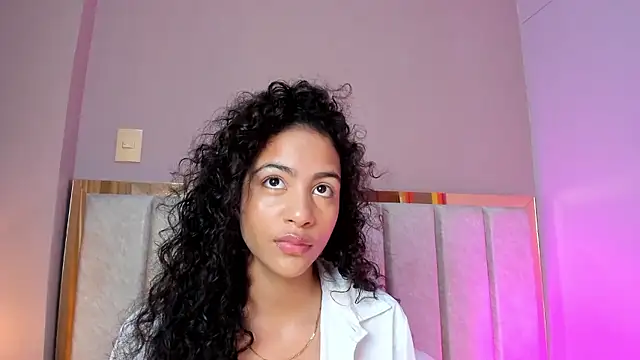 AntonellaHall  online show from January 14, 12:21 pm