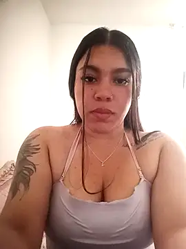 Laiia Page online show from March 7, 2:35 pm