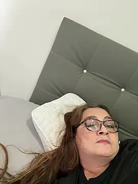 AntonellaAlondra4 online show from February 13, 3:24 pm