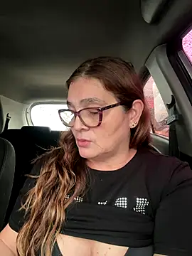 AntonellaAlondra4 online show from November 28, 2:53 pm