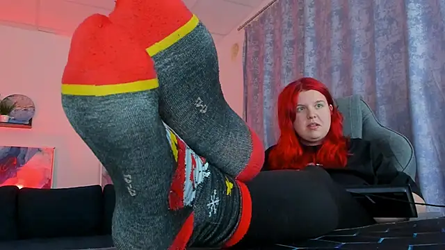 NielletaBlossom online show from February 20, 2:32 am