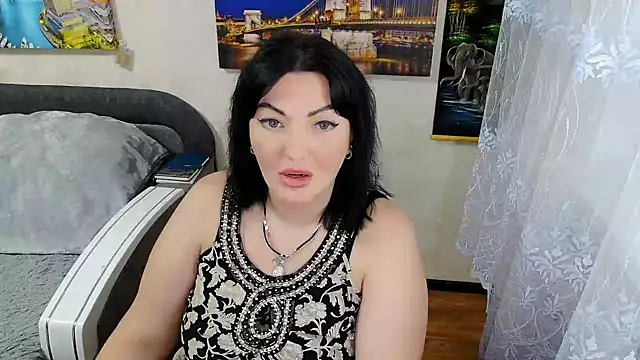 Lady Boom Wild  online show from October 28, 6:03 pm