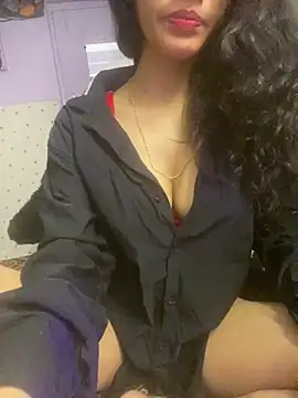 MaggieMasala online show from December 20, 5:06 pm