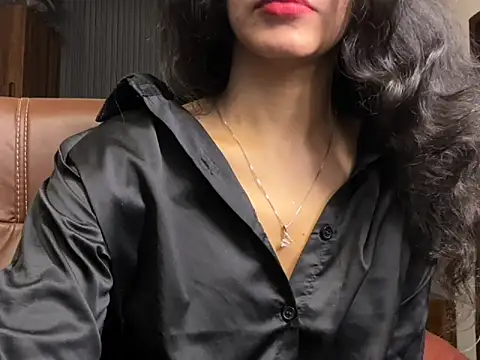 MaggieMasala online show from April 6, 6:53 pm