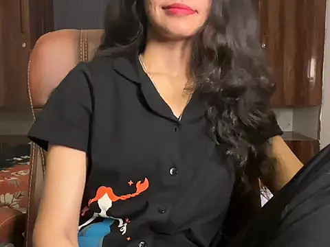 MaggieMasala online show from July 4, 2:51 am
