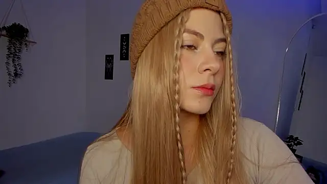 sara sweet9 online show from March 18, 11:10 pm