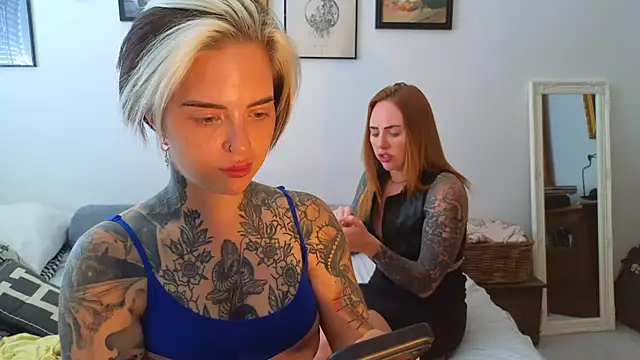 Alexandersonxo online show from July 4, 2:57 pm