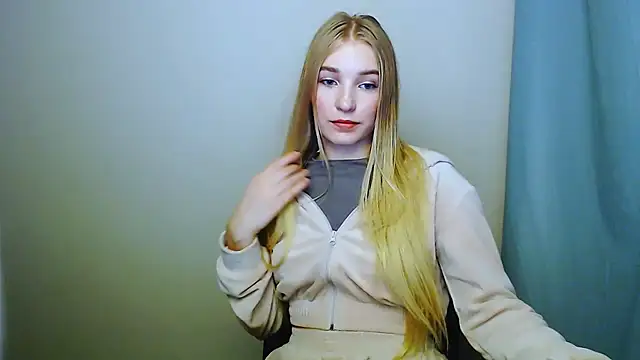 Queen ofLove online show from November 28, 11:30 pm