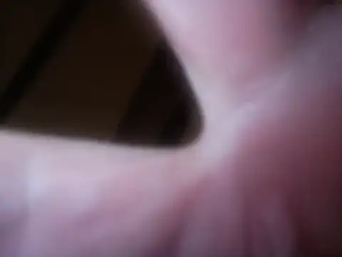 yourwhitesissyslut online show from July 22, 8:10 pm