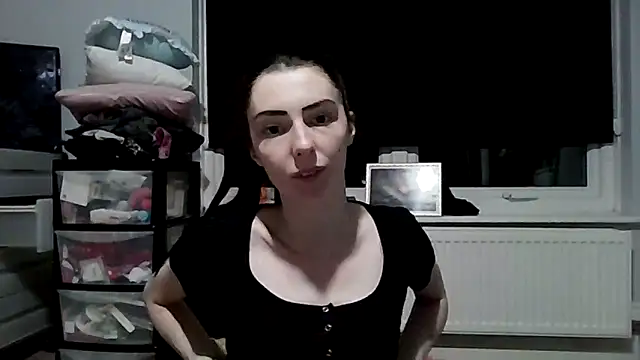 NaughtyBunnyX online show from October 3, 11:43 pm