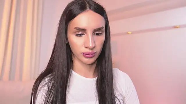 Kim Oberlin  online show from October 11, 11:04 am