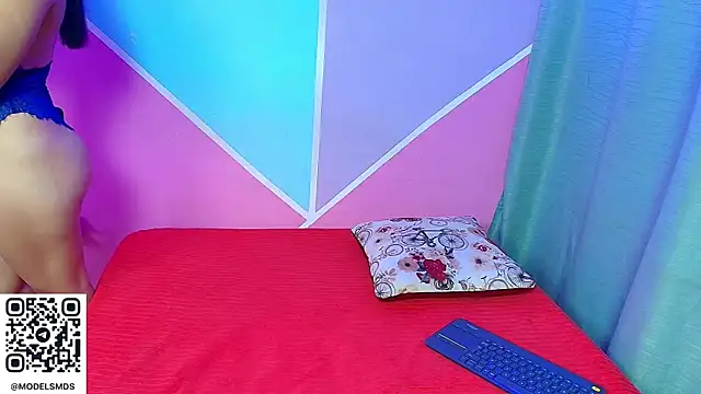 couple lovelyds online show from January 7, 8:56 pm