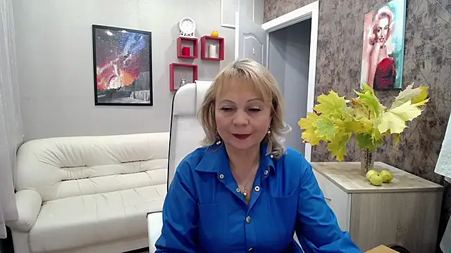 Milla Cutie18 online show from September 25, 5:50 am