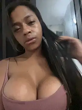 sexyebonyvip1 online show from May 28, 3:59 am