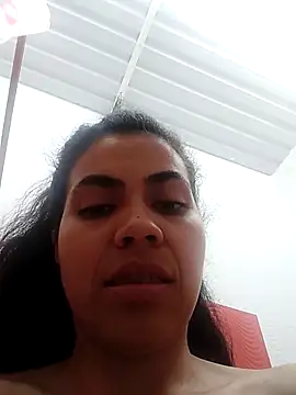 02julieta online show from October 19, 6:10 pm